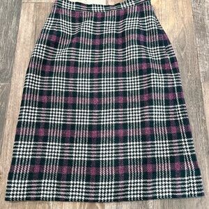 Gala Forest Scotland House 100% Plaid Wool Skirt Kilt Vtg Sold In England Sm/med